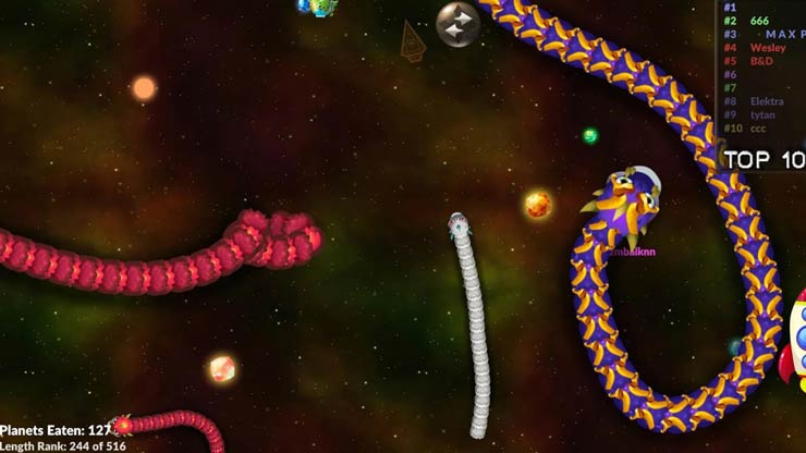 Space Worm Trail Online