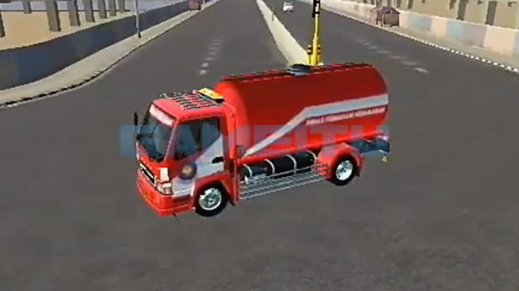 7. Truck Pemadam Kebakaran Tangki